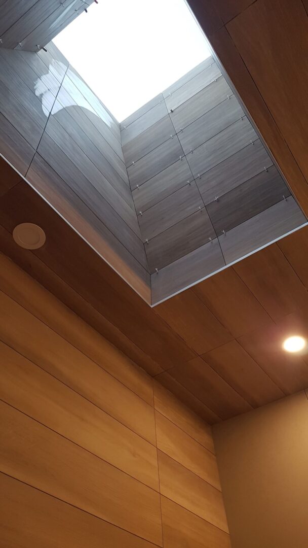 sunroof with wooden ceiling